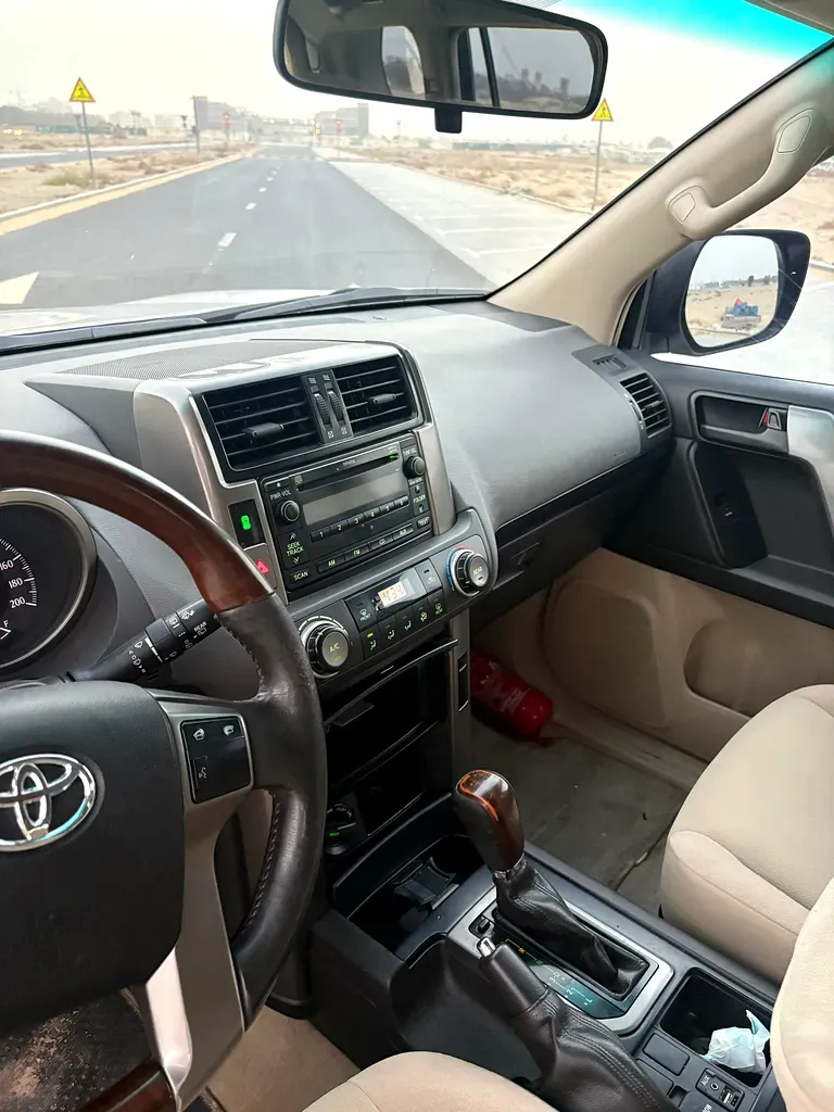 تويوتا برادو 2012